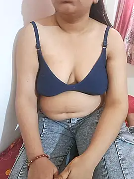 Snapshot of annu_singh0 chatting on 02.24.26 annu singh0 online show from 02.24.26