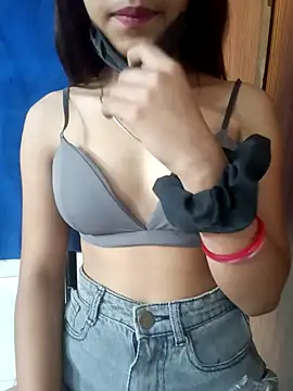 Sexy aakansha online show from 05.16.26