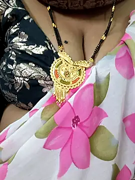 Sofiaa 09 online show from 03.01.26