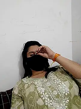 Snapshot of Sonakshi_kumari chatting on 03.02.26 Sonakshi kumari online show from 03.02.26