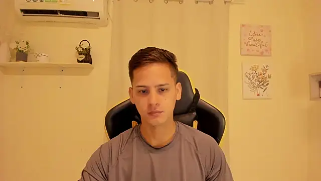 sexy andres01 online show from 06.08.26