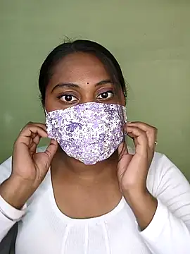 MISS MADHURIBABY online show from 04.16.26