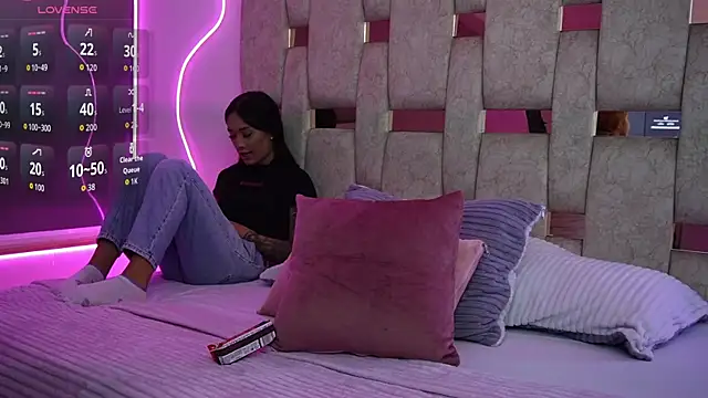 liasuaza online show from 03.12.26