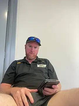 Snapshot of Freddybobby chatting on 03.04.26 Freddybobby online show from 03.04.26