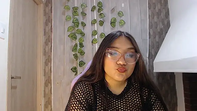 Snapshot of anyela_donecm chatting on 04.18.26 anyela donecm online show from 04.18.26