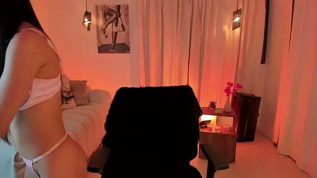 IsabellaLux  online show from 05.27.26