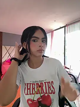 Snapshot of kitty_rousse01 chatting on 02.28.26 kitty rousse01 online show from 02.28.26