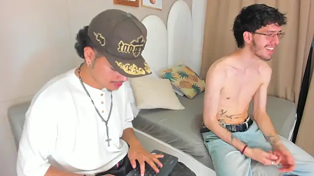 Jason 23   online show from 04.13.26