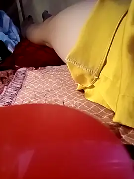 Snapshot of -Matina- chatting on 02.28.26 -Matina- online show from 02.28.26