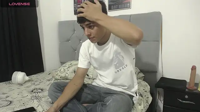 Snapshot of Logan_Jhonson19 chatting on 02.28.26 Logan Jhonson19 online show from 02.28.26