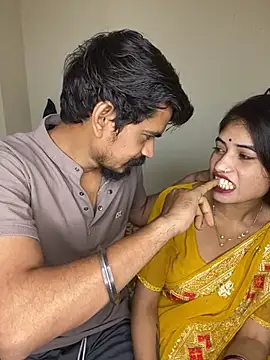 LOVELUST02 online show from 03.26.26