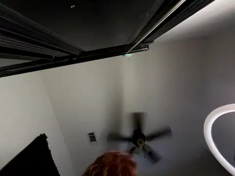 luvmesumscorpio661 online show from 06.10.26