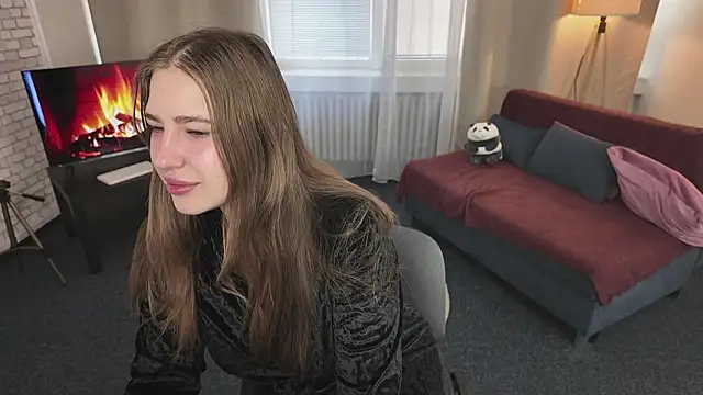 EmilyBlazee online show from 03.22.26