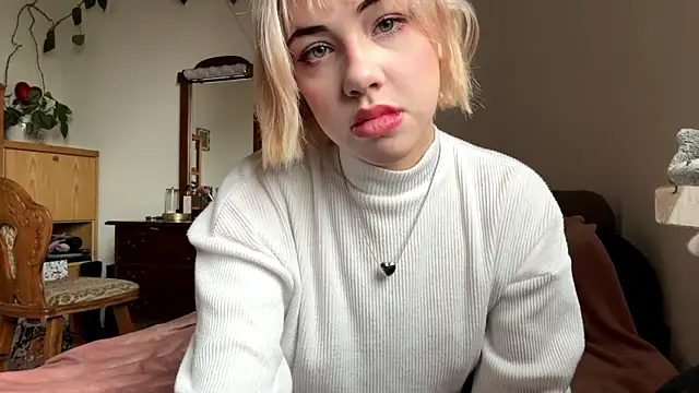 Snapshot of AmyTorry chatting on 03.15.26 AmyTorry online show from 03.15.26