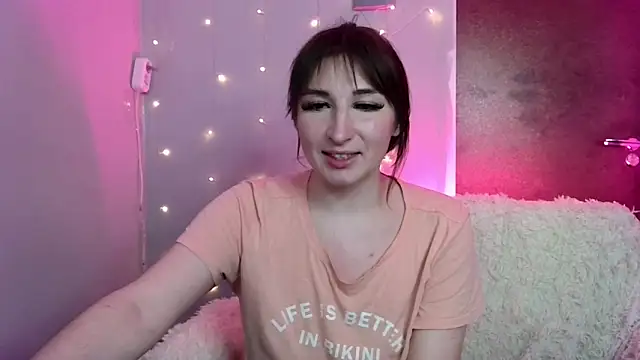 Birdie Kiss online show from 05.27.26