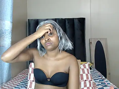 Snapshot of LexyDiana chatting on 03.02.26 LexyDiana online show from 03.02.26