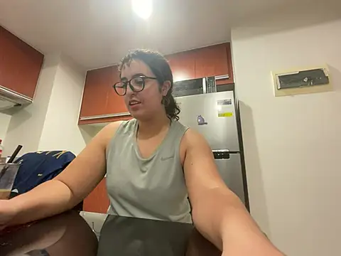 yassiestar online show from 03.25.26