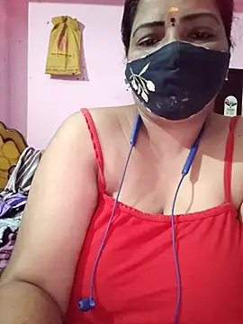 Snapshot of tamil_lathikaaa chatting on 04.17.26 tamil lathikaaa online show from 04.17.26