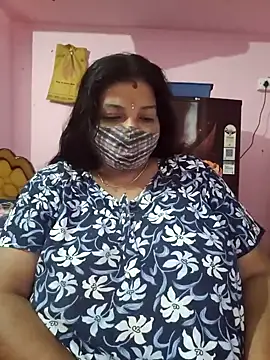 Snapshot of tamil_lathikaaa chatting on 05.12.26 tamil lathikaaa online show from 05.12.26
