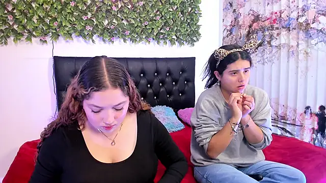 valeria and zoe online show from 05.21.26