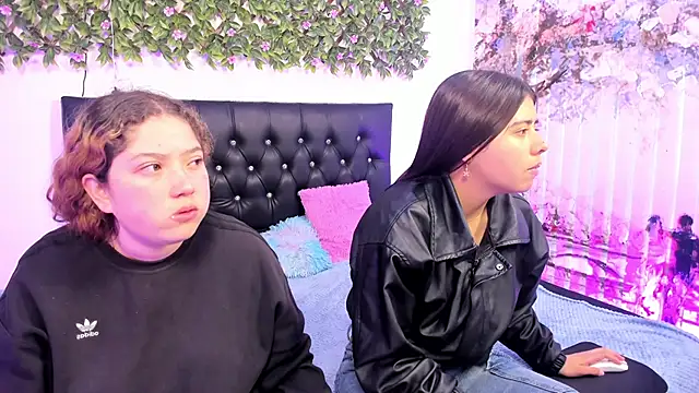 valeria and zoe online show from 06.02.26