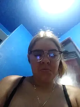 single kitten online show from 03.21.26