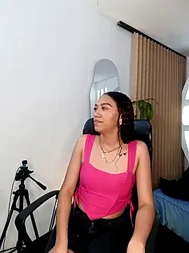 Snapshot of ritzabeth_daniel chatting on 03.09.26 ritzabeth daniel online show from 03.09.26