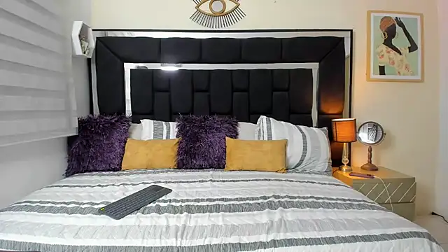 Tiana moon online show from 04.06.26