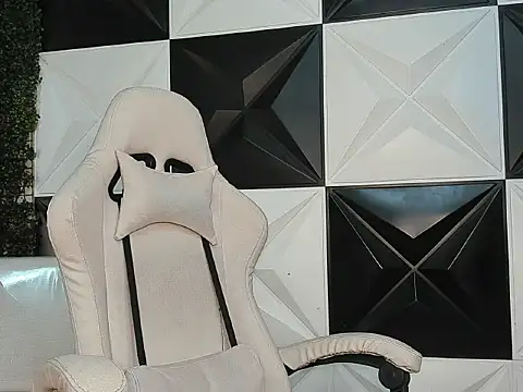 Snapshot of Damondark chatting on 03.02.26 Damondark online show from 03.02.26