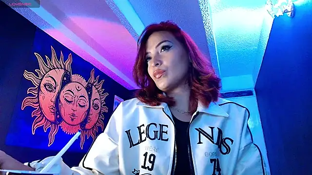 softnicol  online show from 04.24.26