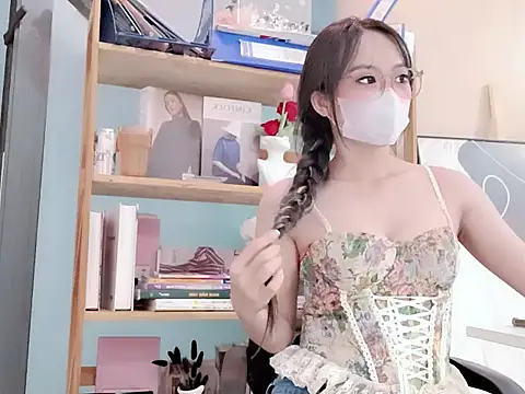 Snapshot of RG_Lenalyy chatting on 06.15.26 RG Lenalyy online show from 06.15.26