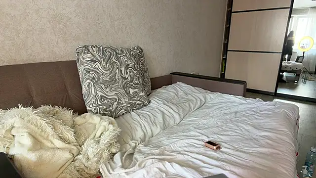 Emily Rass  online show from 04.22.26