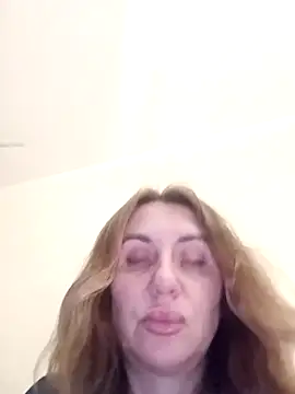 Snapshot of NotForAlll chatting on 04.09.26 NotForAlll online show from 04.09.26