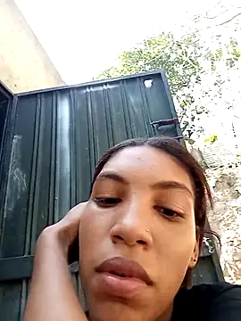 ginevere 20 online show from 04.12.26