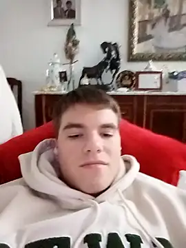 Snapshot of Alejandro27003 chatting on 02.26.26 Alejandro27003 online show from 02.26.26