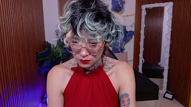 Snapshot of Lyra_tay chatting on 07.19.26 Lyra tay online show from 07.19.26