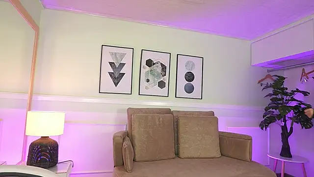 Snapshot of MandyCollins chatting on 03.26.26 MandyCollins online show from 03.26.26