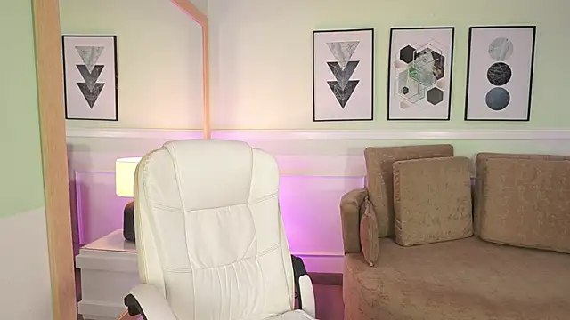 Snapshot of MandyCollins chatting on 03.30.26 MandyCollins online show from 03.30.26