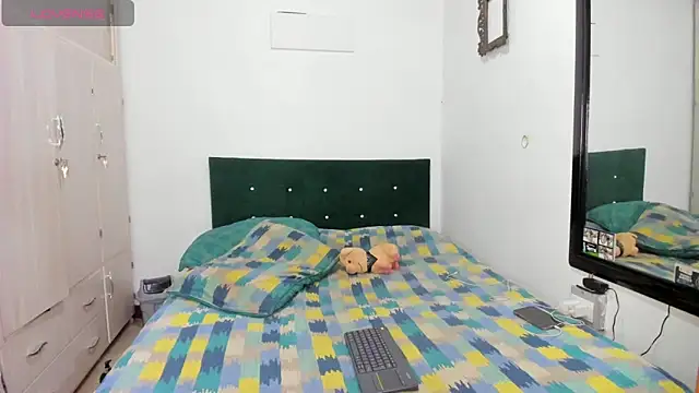 Jean And PaulXL online show from 03.29.26