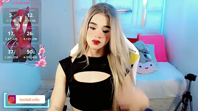 Snapshot of Sophiaa_doll_ chatting on 03.26.26 Sophiaa doll online show from 03.26.26