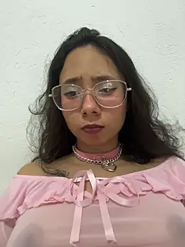 Aliciaa-petite online show from 05.29.26