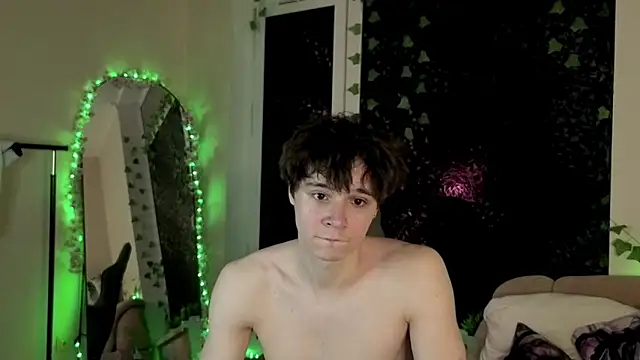 AnthonyCuutie online show from 04.15.26