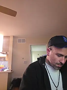 Biggbaddwulf7 online show from 06.05.26