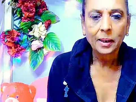 Hot queen58 online show from 06.06.26
