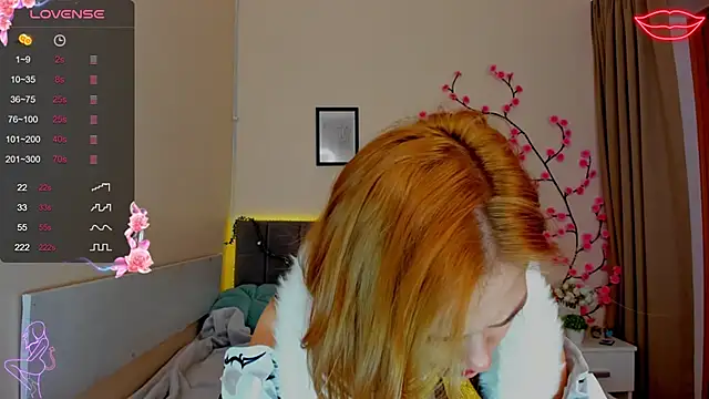 DellaRows online show from 04.13.26