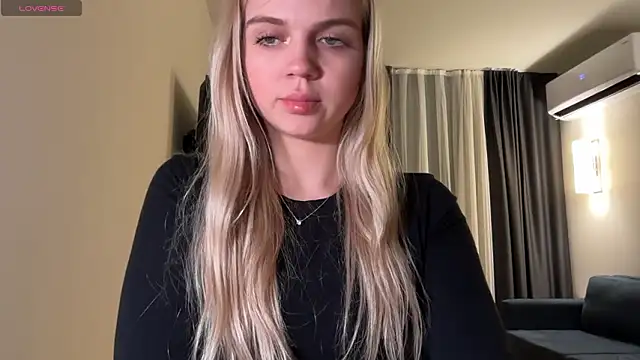 AlexaDeviliciouss online show from 03.18.26