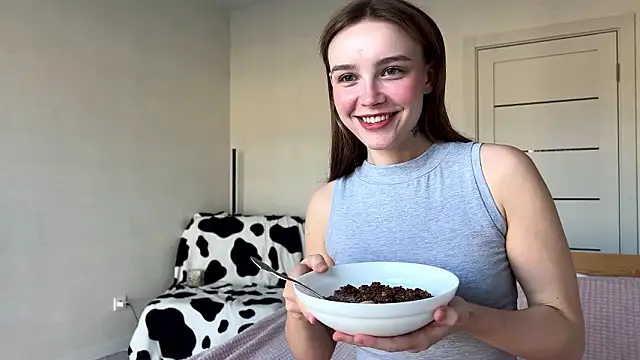 Lolatatee online show from 03.22.26