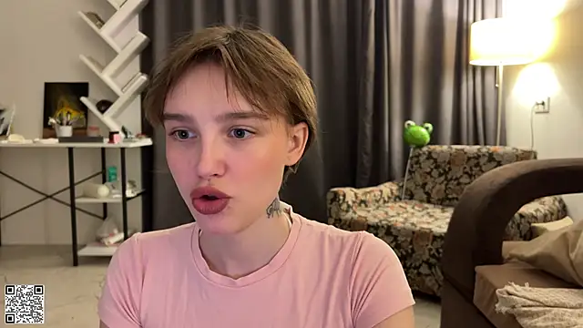 Lolatatee online show from 06.30.26