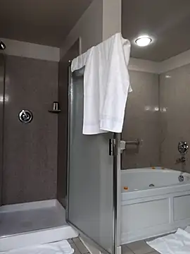 Snapshot of VelvetRae chatting on 03.03.26 VelvetRae online show from 03.03.26