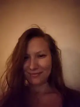 Snapshot of August_Shine chatting on 03.30.26 August Shine online show from 03.30.26